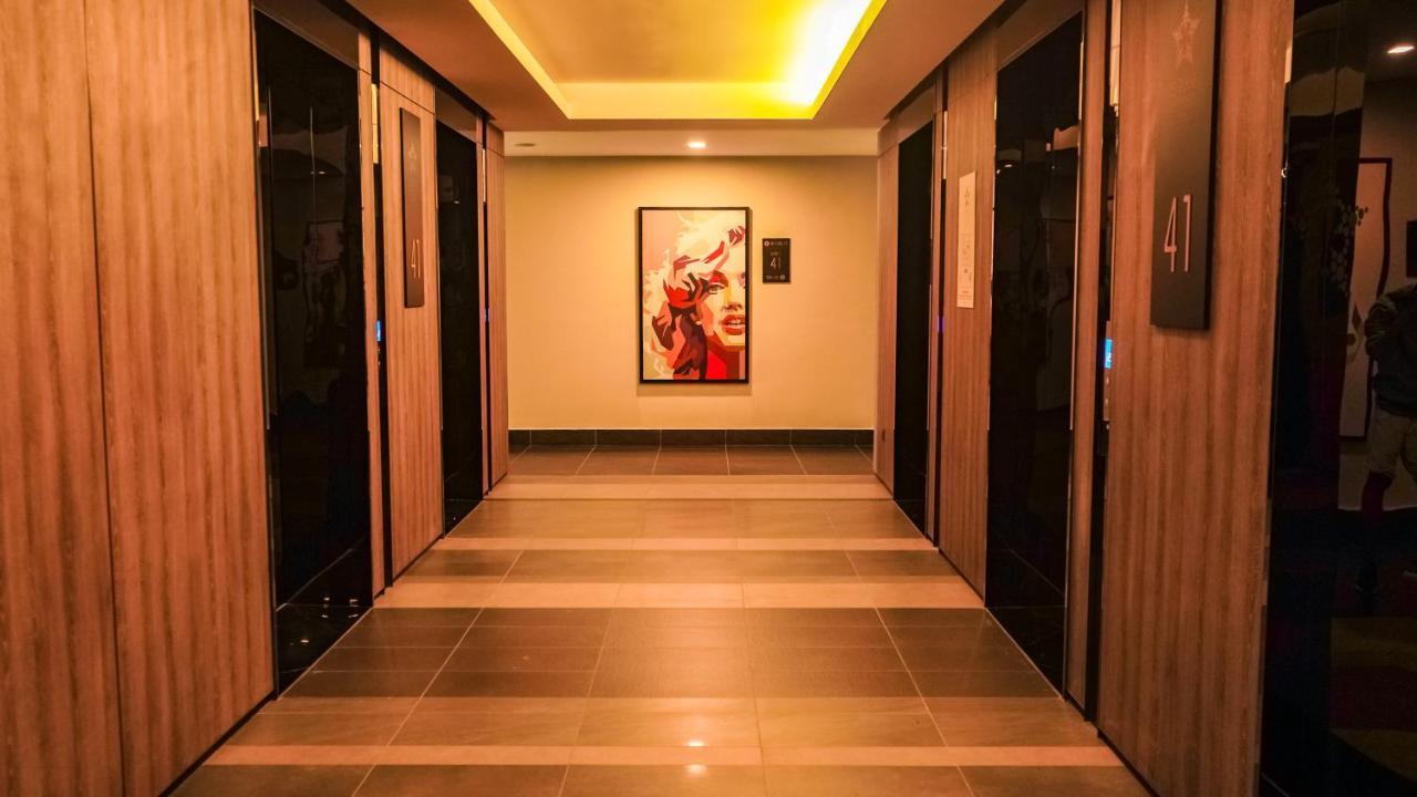 Axquisite Suites At Klcc Kuala Lumpur Exterior foto